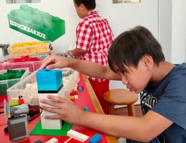 Bricks 4 Kidz Holiday Camp