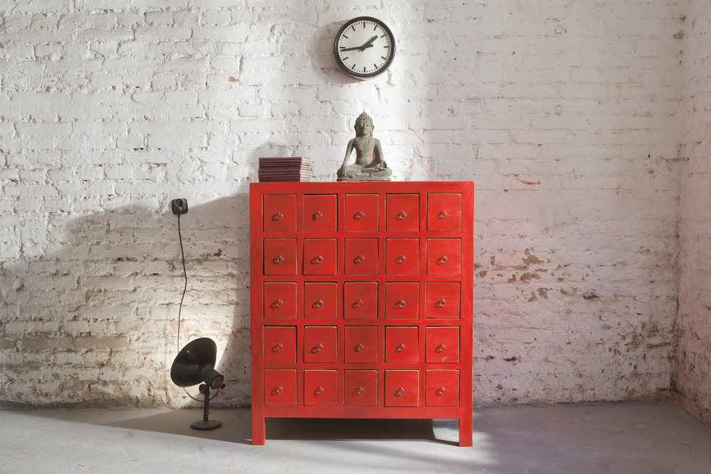 Shopping for Chinese furniture in Hong Kong