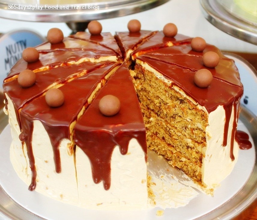 Order Affordable Birthday Cake THE FABULOUS BAKER BOY, Singapore