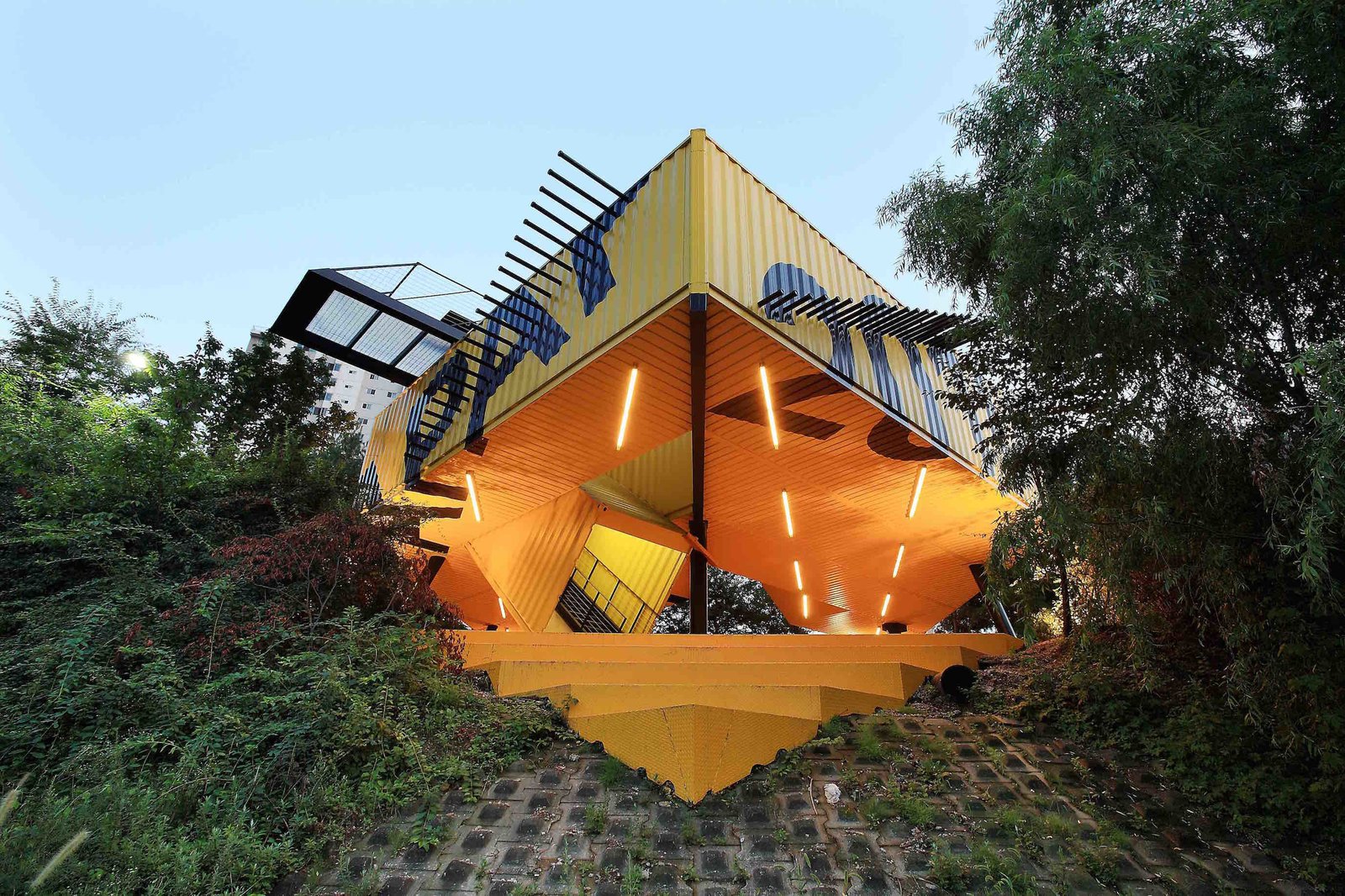 Exterior Of Lot-Apap Open School, Korea