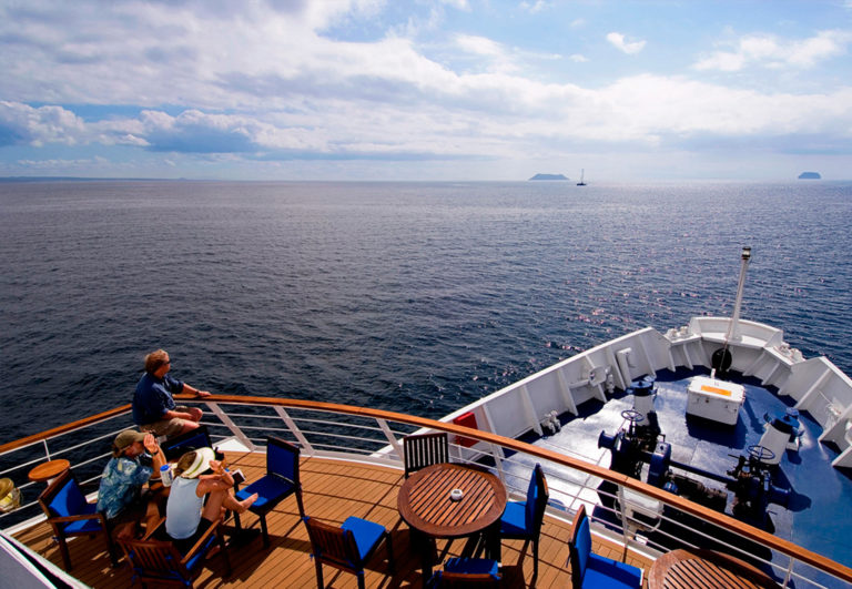 Galapagos Islands With La Pinta