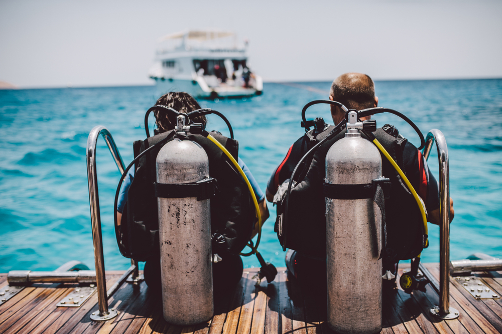 Scuba-Diving-With-Kids-Asia