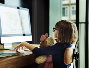 Best Blue Light Blocking Glasses For Kids