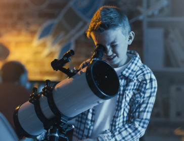 Top Places For Stargazing With Kids In Singapore