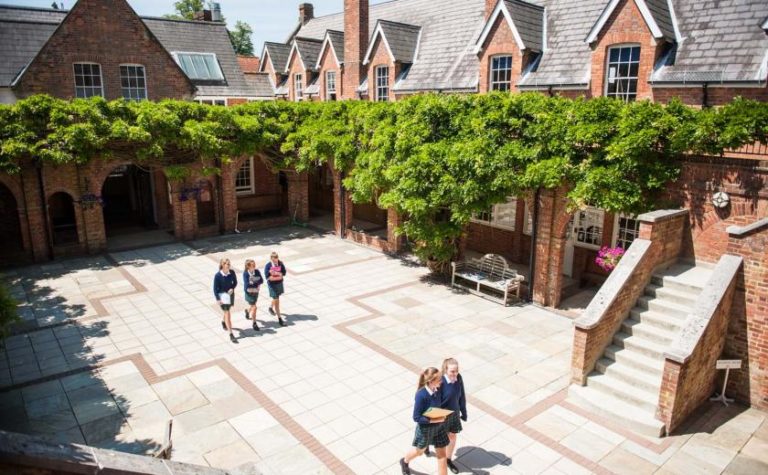 Brenenden-Top-Boarding-Schools-UK-Hong-Kong