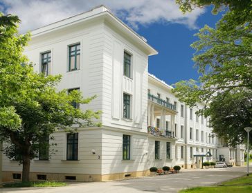 Top 10 Best Boarding Schools In Europe – Switzerland, Germany, Denmark, More!