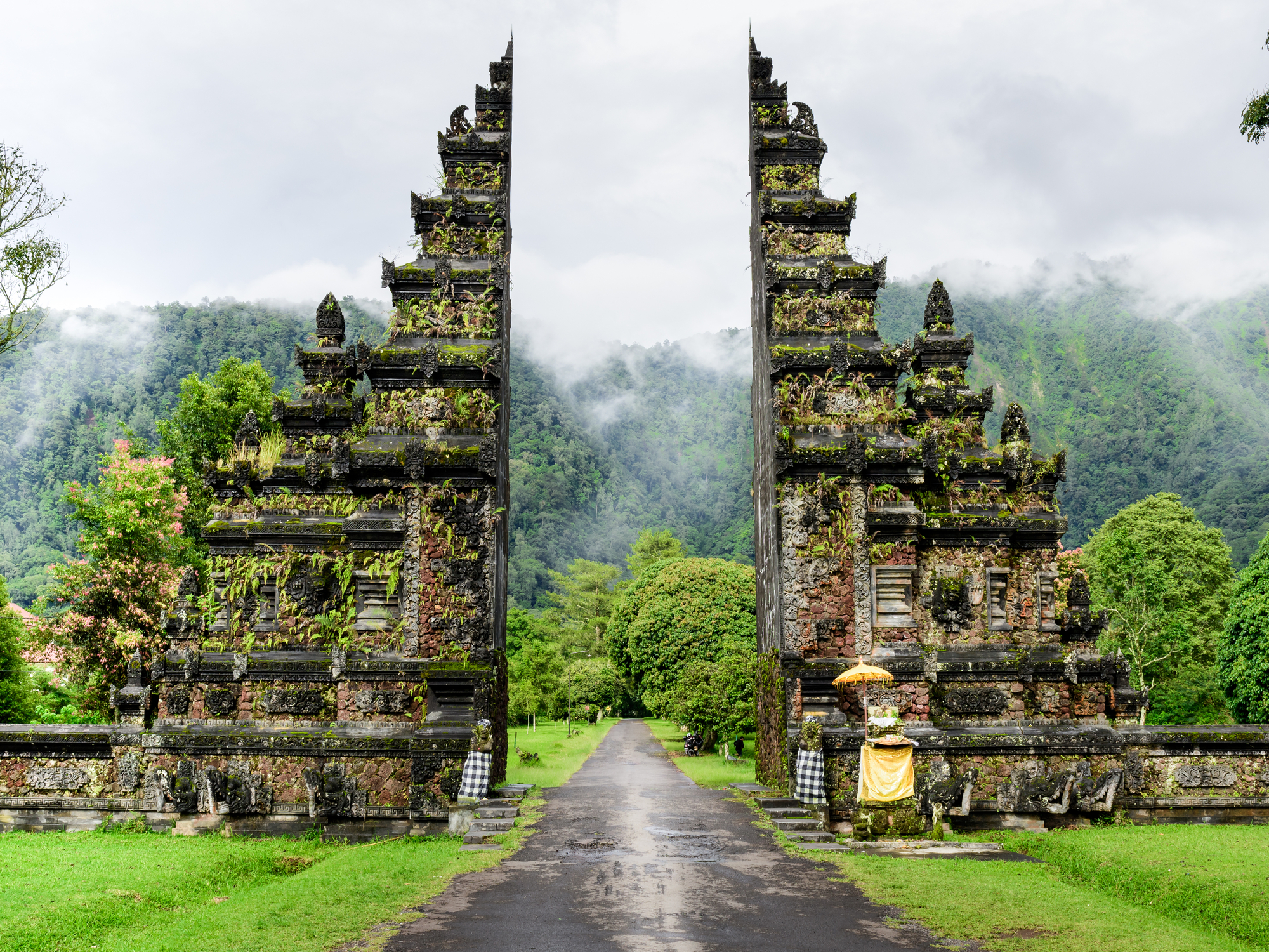 traveling to bali 2022
