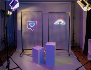 Self-Service Neon Photo Booth In Singapore