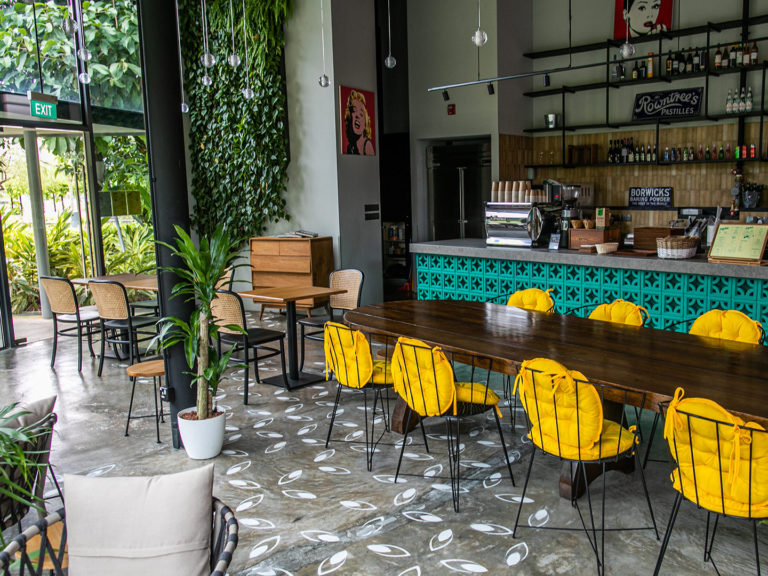 Mylo's Cafe