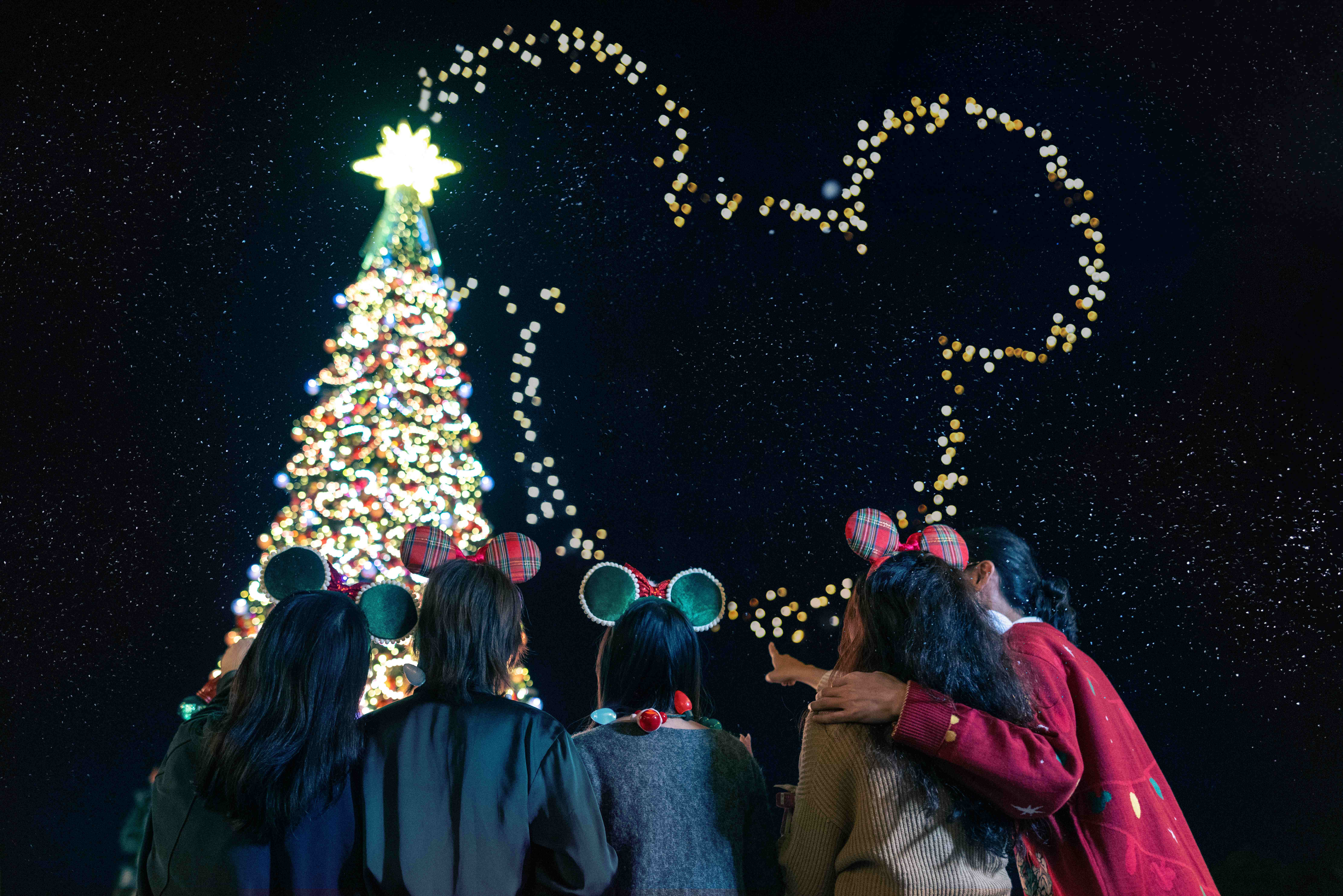 Experience The Magic Of Christmas 2024 At Hong Kong Disneyland Resort